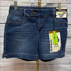 D. Jeans High Waist Recycled Denim Shorts